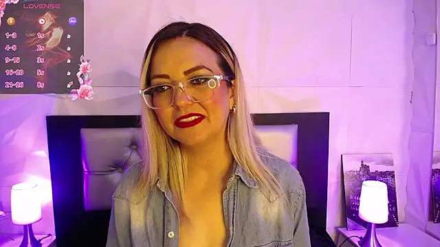 Azaahara_ webcam