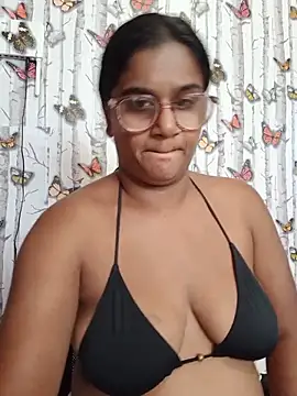 indianstrawberrylips4u webcam