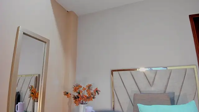 VenusStonee webcam