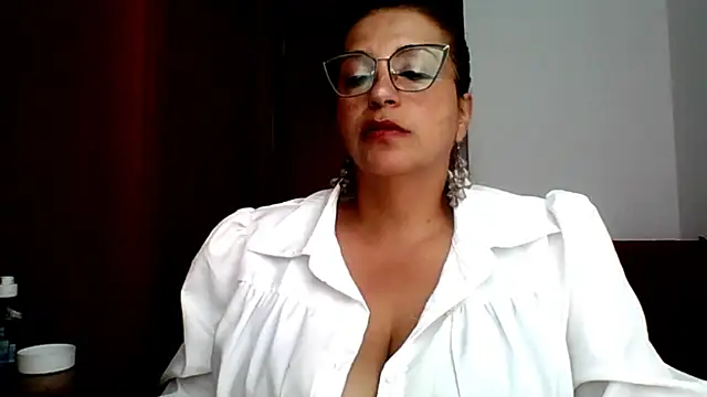 rossanalionheart - RossanaLionheart's free webcam - UK Sex Cams