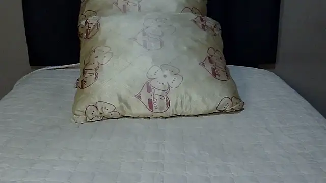 bigsexymama2 webcam