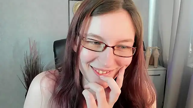 emmaxDelight webcam