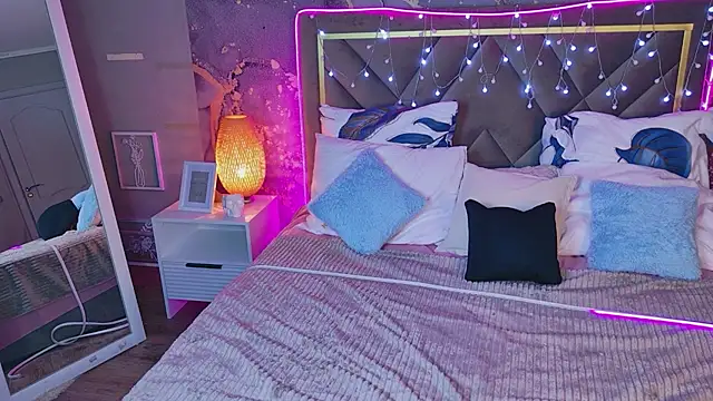 Ketrin_Jones webcam