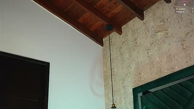 Sofi_Moreno webcam