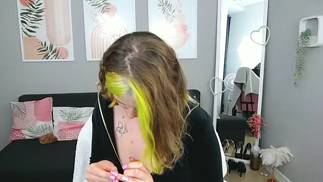SabrinaRayX webcam