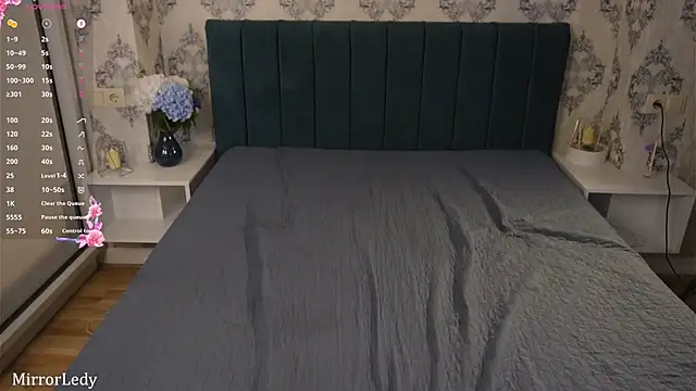 LilyannRosse webcam