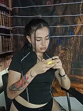 MilkyNeko_ webcam