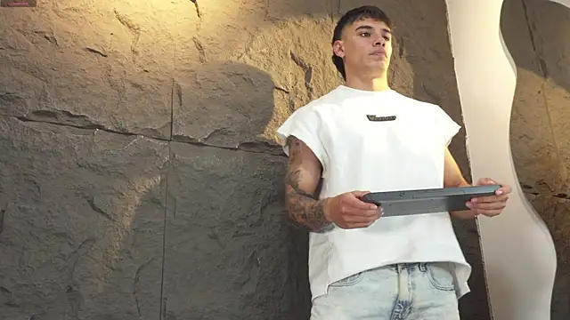 joseph_boy - Joseph_boy's free webcam - UK Sex Cams