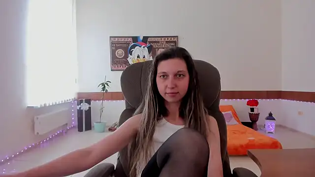 Ellina_Star webcam
