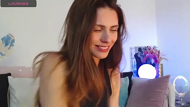olimpiyas - OlimpiyaS's free webcam - UK Sex Cams