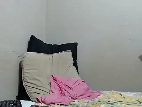 Ebonysweetcougar webcam