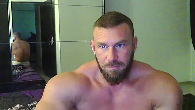 muscularkevin webcam