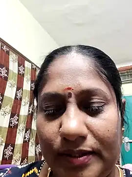 yamini1431 webcam