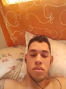 Magogostoso17 webcam