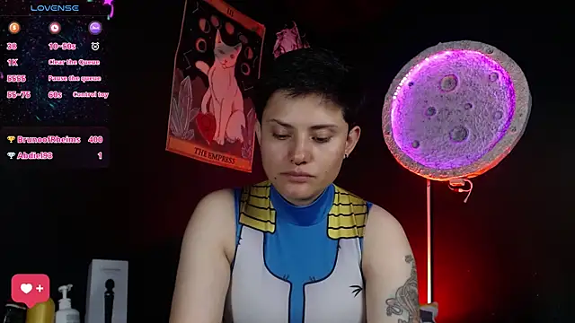 girl_intense444 webcam