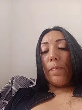 Laura_martin_ webcam