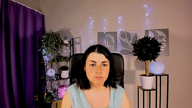 MartaEdams webcam