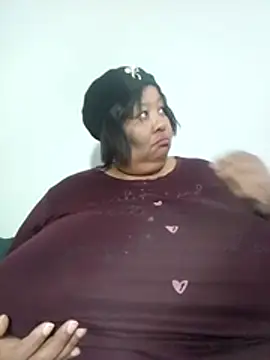 nancy111 webcam