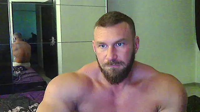 muscularkevin webcam