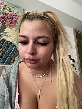 AllysonK webcam
