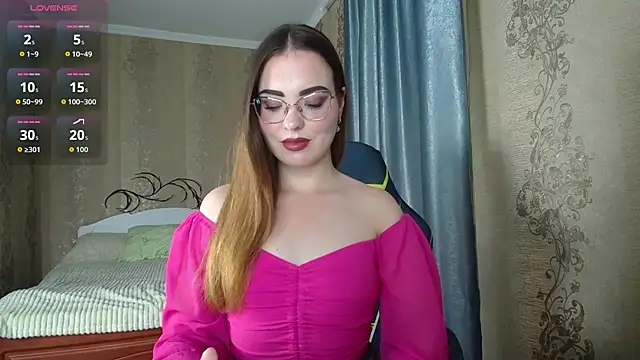 Leila_Kissyu webcam