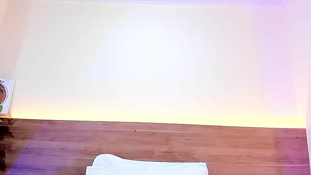 thamiina_ webcam