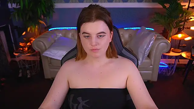 KristiFoxy webcam