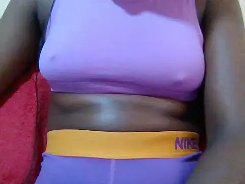 CreampyQueen1 webcam