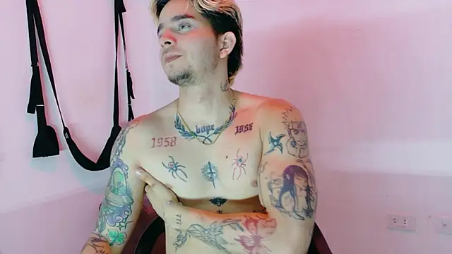 AliceandMax webcam