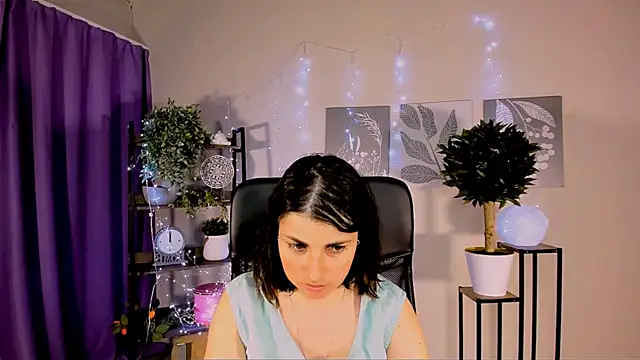 MartaEdams webcam