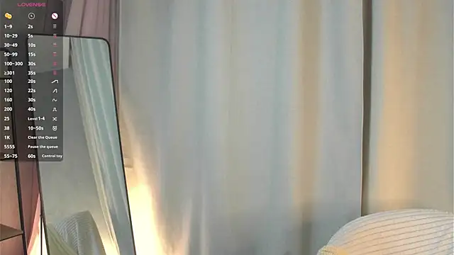 AubreyHoltry webcam