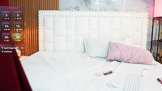 hornybarelylegalgirl live sex cam
