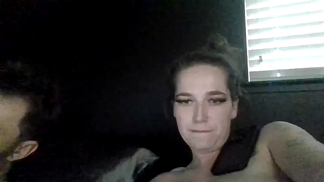 TallHungandCloudy69 live sex cam