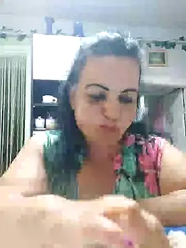 IvettkeXXX webcam