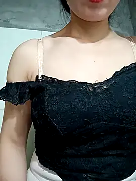 Vyvvyy69 webcam