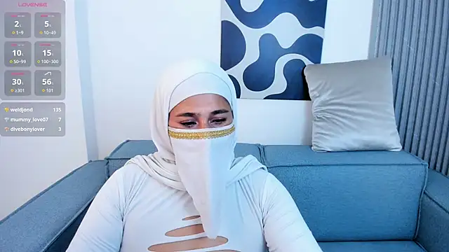 Thalia_hala webcam