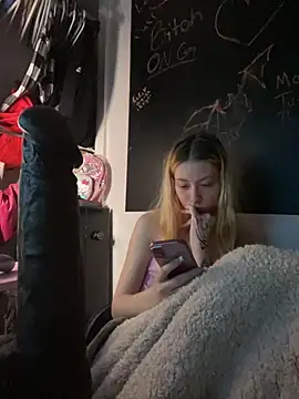 Spoilmedaddy732 webcam