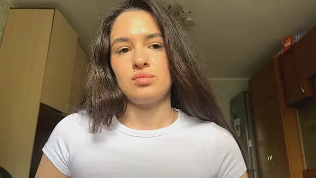 CarolineRu webcam