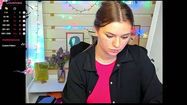 Josephine_Kiss webcam