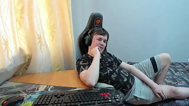 iliaskrislove webcam