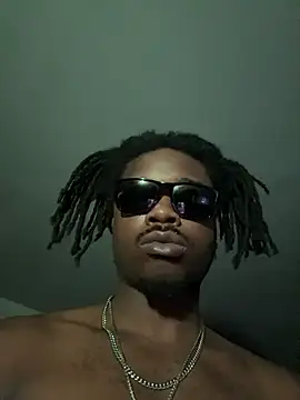 MIGHTYDEMONXXX webcam