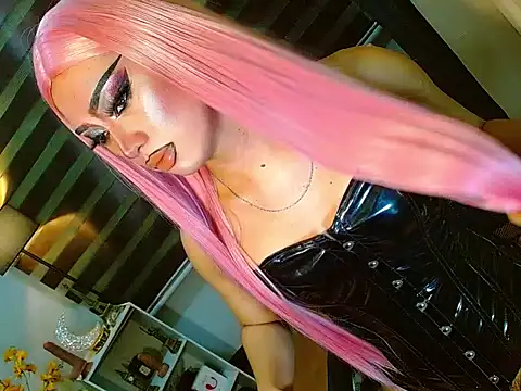 HOLLYWOOD_QUEEN_88 webcam