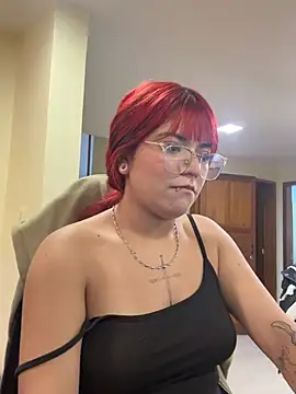 AngieRousse_ webcam