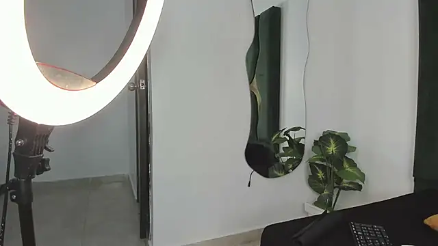 khalyasm webcam