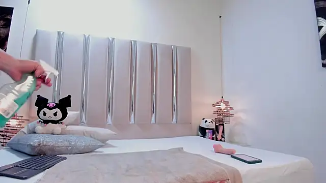 DomBratAmara webcam