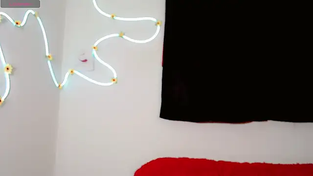 miranda_ponce webcam