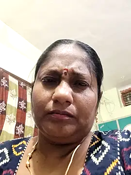 yamini1431 webcam