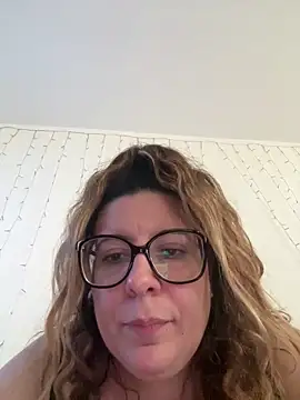 JasmineGlow7 webcam