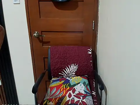 Petite_Jeramae22 webcam