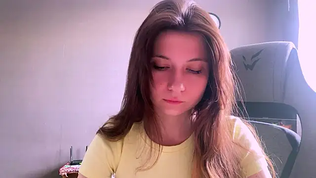 LunnaBliss webcam